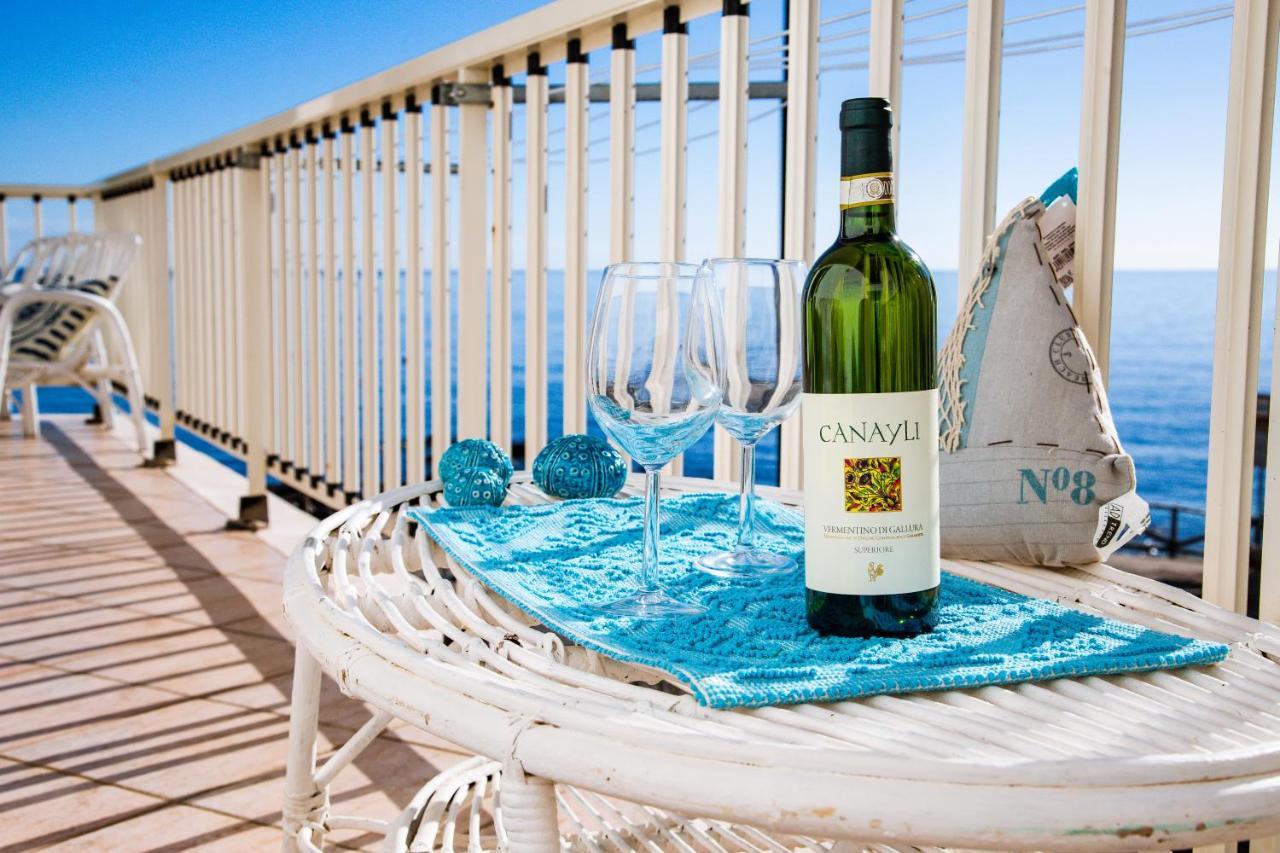 Terrazza Lungomare, E Sei In Spiaggia... * Cala Gonone