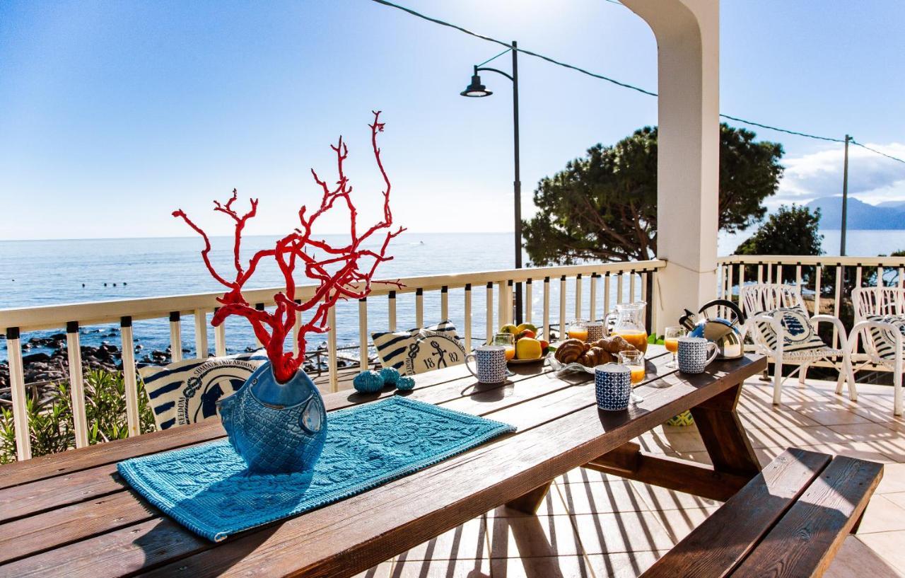Terrazza Lungomare, E Sei In Spiaggia... Appartement *