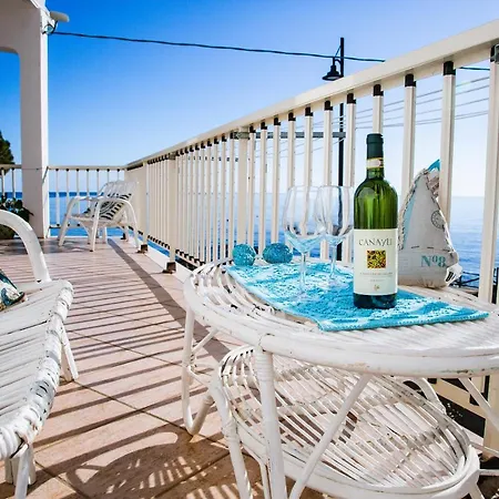 Terrazza Lungomare, E Sei In Spiaggia... Cala Gonone Exterior foto